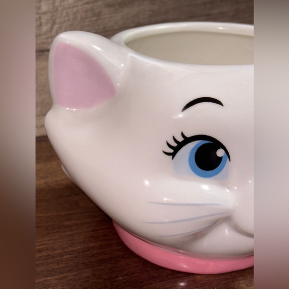 Super Cute Disney Aristocats Marie Face Ceramic 3D Sculpted Mug, 20oz - NEW - Picture 12 of 15